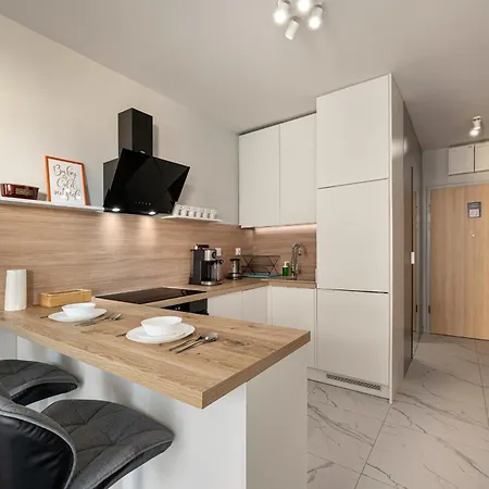 Rentplanet - Braniborska Ii Appartamento