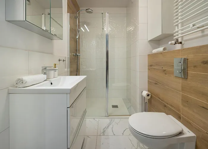 Rentplanet - Braniborska Ii *