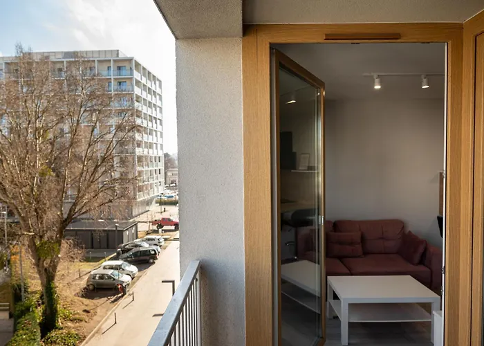 Rentplanet - Braniborska Ii *